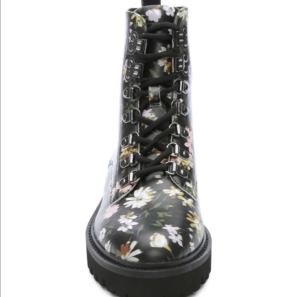 Sanctuary Mode Combat Boots - Picture 4 of 6